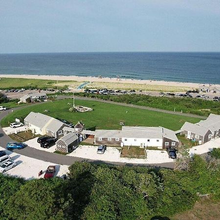 Nauset Beach Inn Орлиънс Екстериор снимка